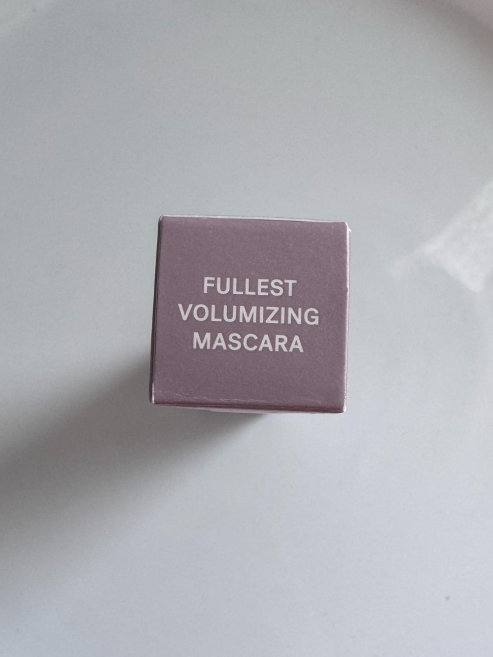 ILIA- Fullest Volumizing Mascara (black) - Picture 11 of 12